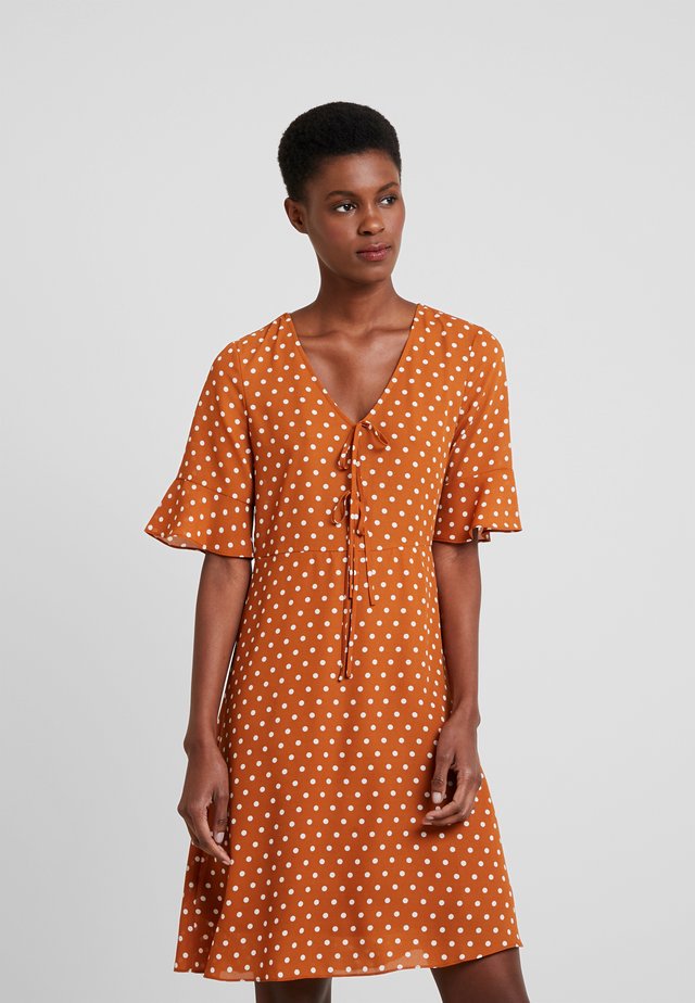 Day dress - white/brown