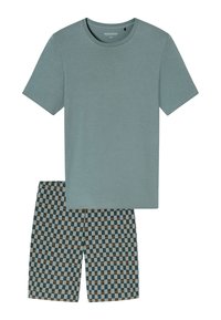 T-shirt teal à manches courtes avec un col_round, associé à un short à motifs dans des tons de bleu, vert et orange. Matériau en mélange de coton.