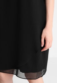 NAF NAF Cocktailklänning - black