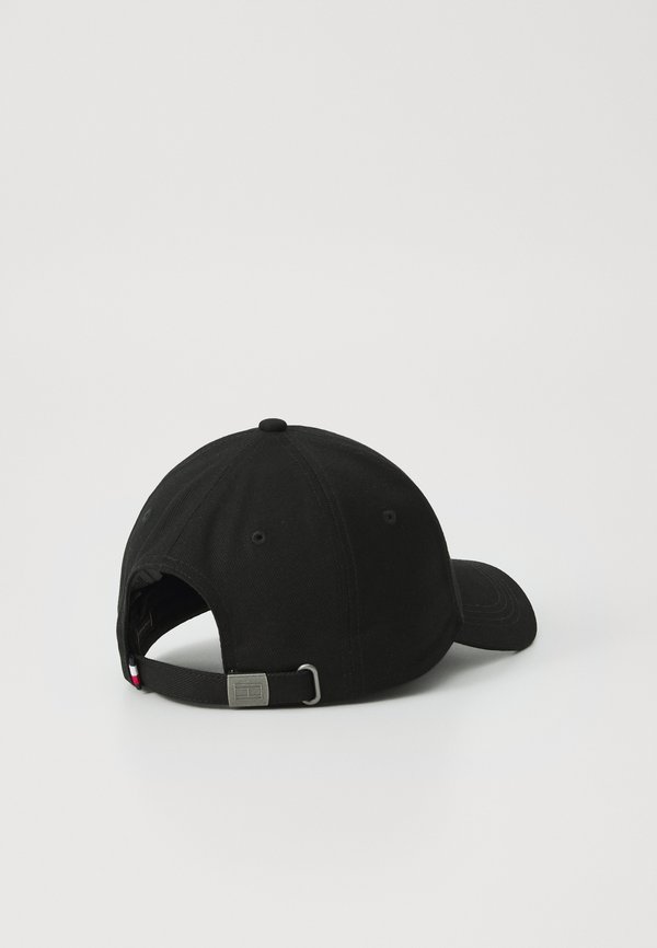 FOUNDATION 6 PANEL - Cap2