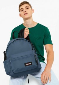 Eastpak PADDED ZIPPL'R + - Mochila - bouncing blue
