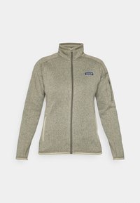 Unselected, river rock green