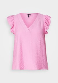 Rosa ärmlös blus med volangärmar och V-ringning, placerad mot en ljusgrå bakgrund.