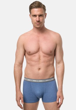 Herren-Boxershorts in Blau aus weicher Baumwolle, mit einem grauen elastischen Bund, der den Schriftzug "nur der" trägt, und einem eng anliegenden Schnitt.