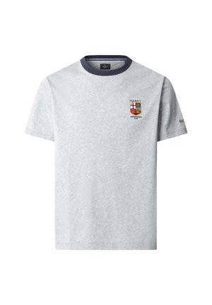 Camiseta de manga corta gris claro con cuello azul marino, escudo de Hackett y texto "London Rowing Club" en el pecho, y nombre de la marca en la manga.