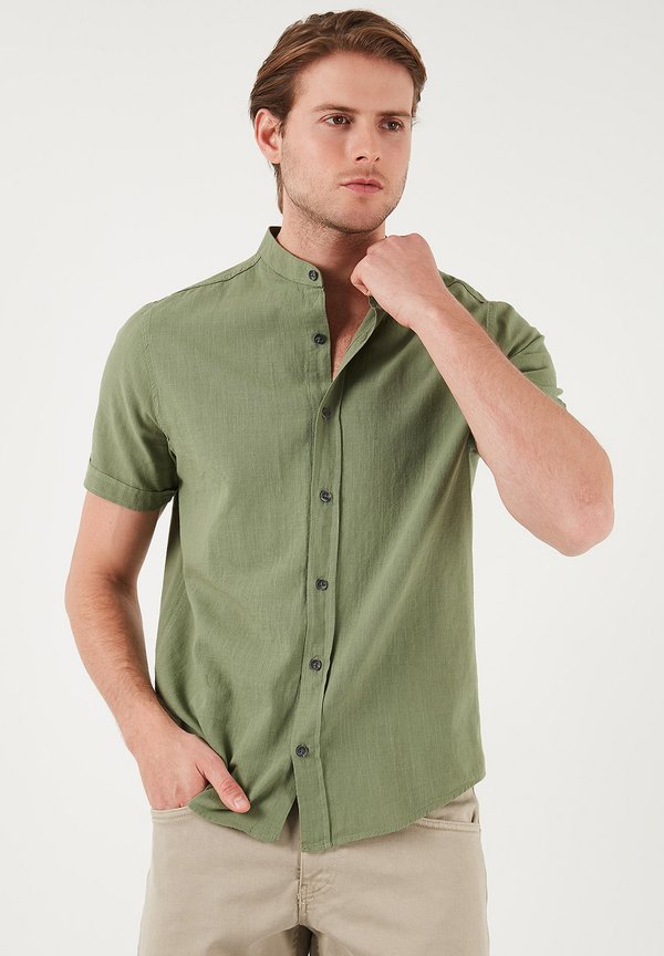 REGULAR FIT - Hemd - khaki