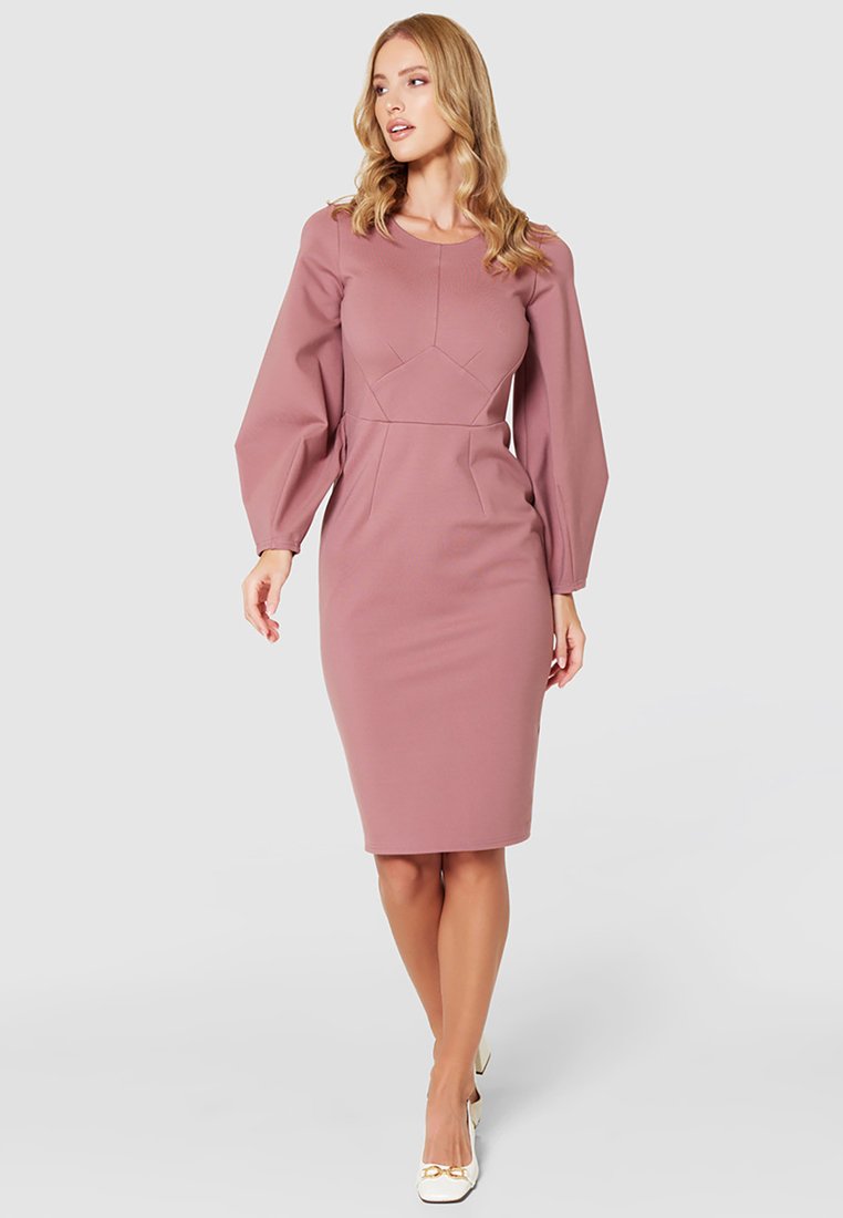 Closet Jurk roze