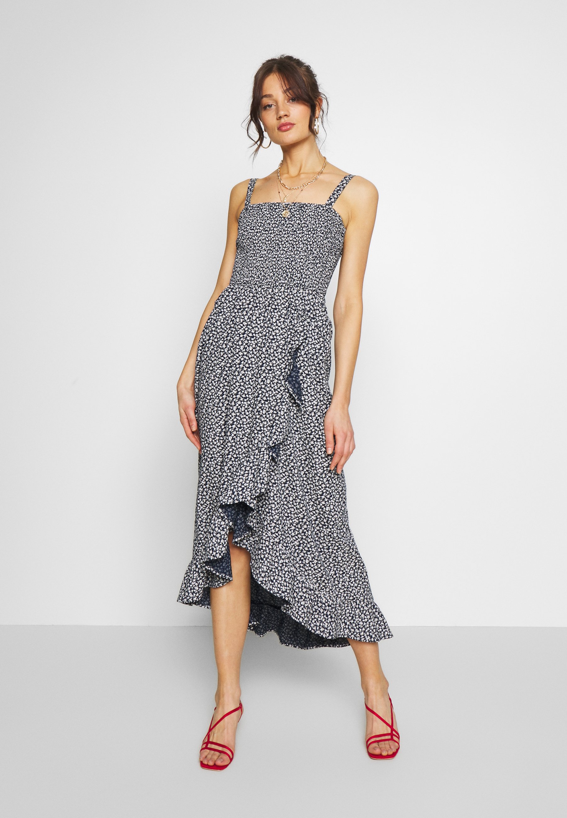 Hollister Co Maxikleid Navy Ditsy Blau Zalando De 