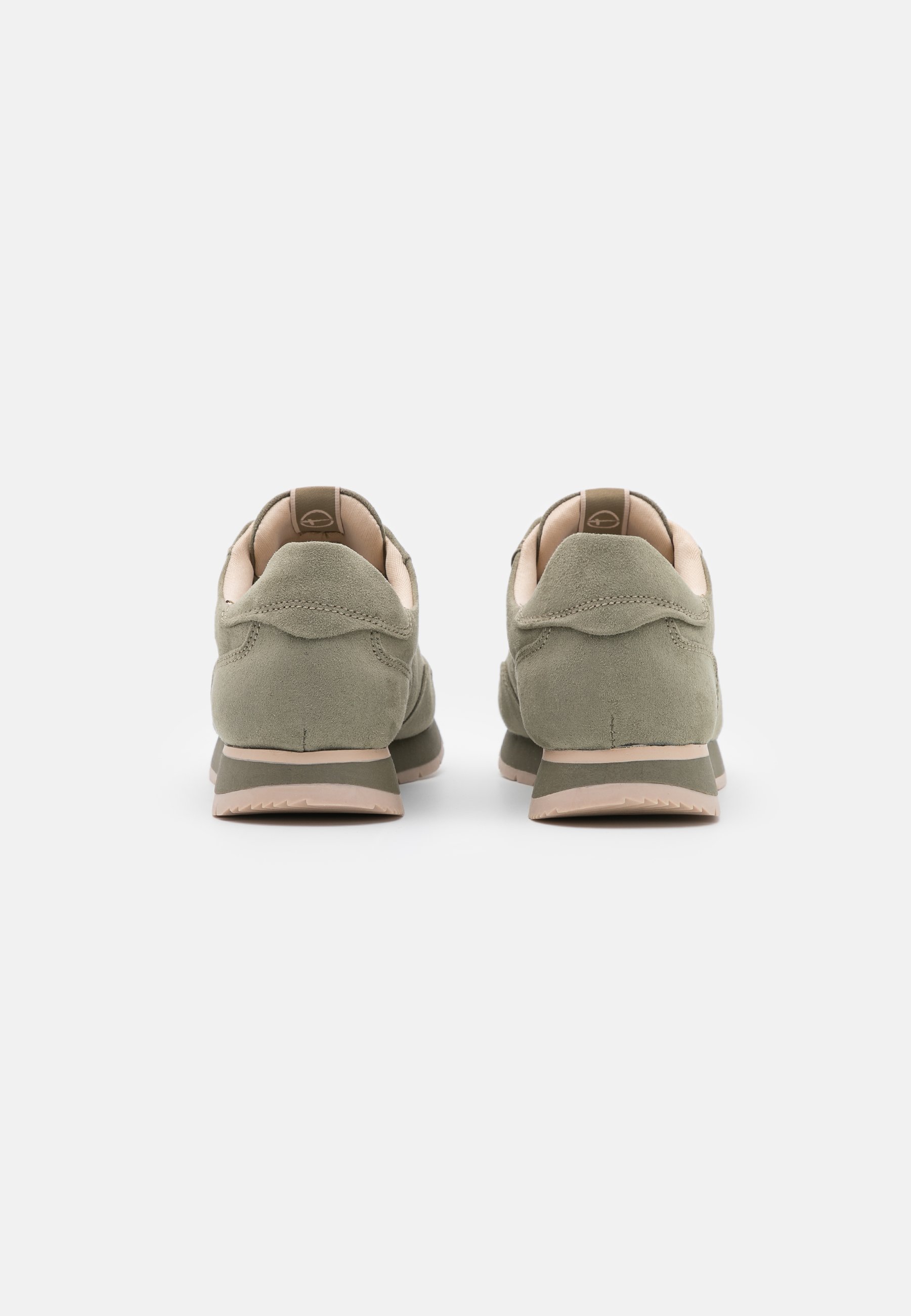 baskets basses homme tamaris
