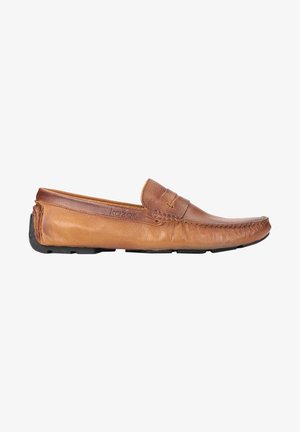 Braune Lederloafers mit weicher Textur, ausgestattet mit einer genähten Zehenpartie und einer flachen Gummisohle, die für die Freizeitgestaltung konzipiert sind.