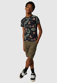 Non sélectionné, Navy