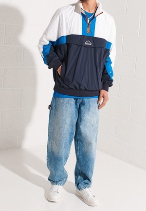 Superdry & Co Tuulitakki - white denim