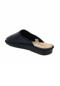 Scarpa slip-on in pelle blu navy con superficie liscia, punta arrotondata, soletta beige imbottita e suola bassa in gomma nera.