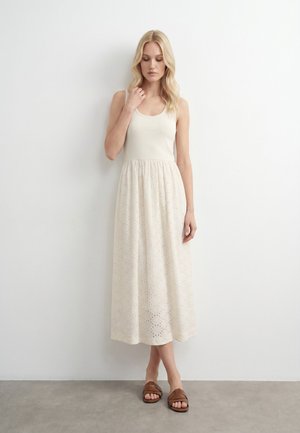 Vero Moda KLEID AWBRISTOL LANGES KLEID - Maxikjole - snow white
