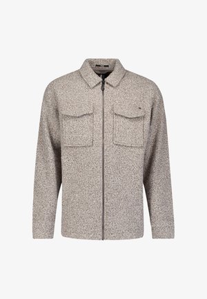 Hellbraune, strukturierte Jacke mit einem Reißverschluss vorn, zwei Brusttaschen und einem spitzen Kragen. Sie besteht aus einem weichen, gestrickten Stoff und hat eine lockere Passform.