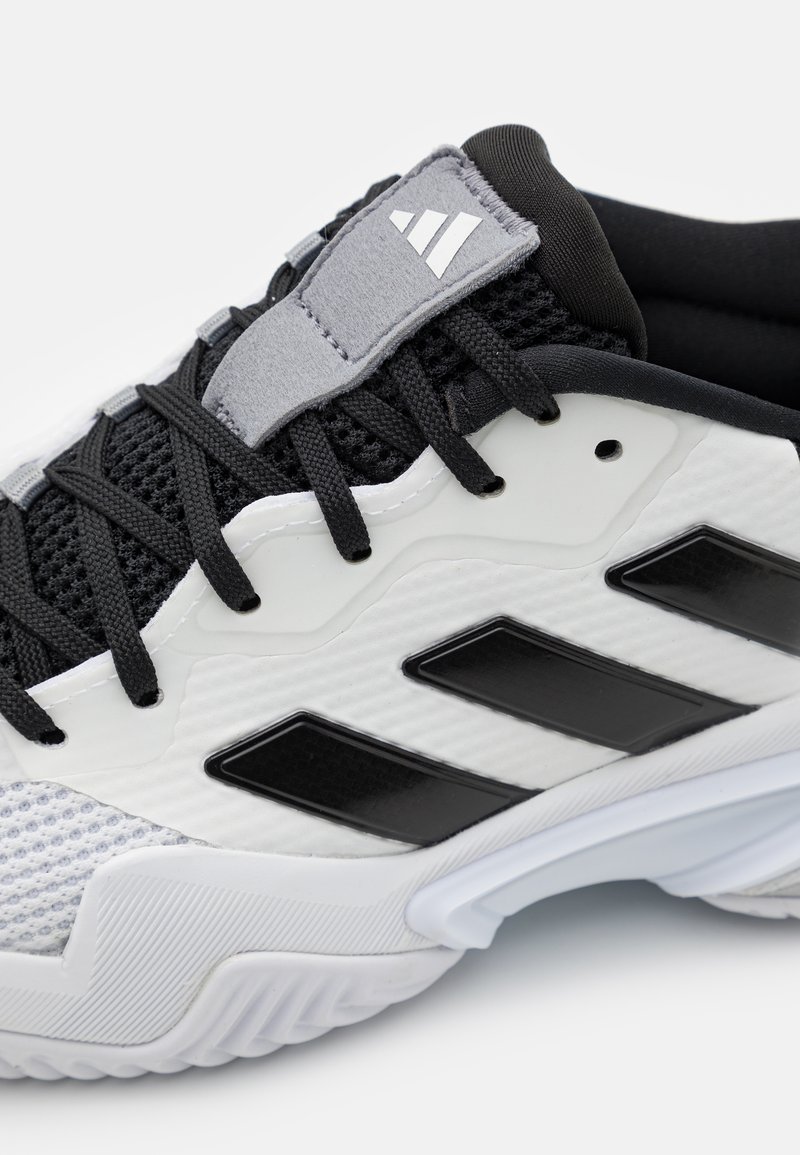 adidas performance men's barricade club tennis shoes review