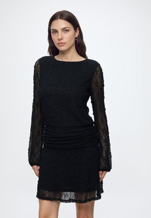 VILA, VIPHILLA O-NECK SHORT DRESS - Дневна рокля - black