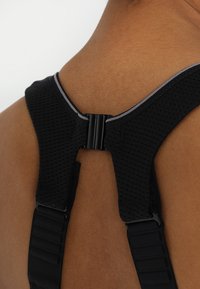 Shock Absorber ULTIMATE RUN BRA - Sport-bh met high support - schwarz