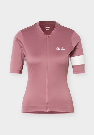Maillot de ciclismo de manga corta en color rosa polvoriento con cremallera frontal, banda blanca en la manga derecha y logo "Rapha" en el pecho.