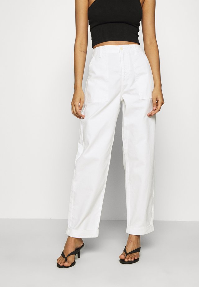 HAWTHORN CARGO PANT - Relaxed fit -farkut - ecru