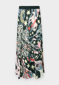 Potlačená maxi sukňa s čiernym podkladom a kombináciou farebných vzorov, vrátane tigrov, hviezd a jednorožcov v žiarivých odtieňoch.