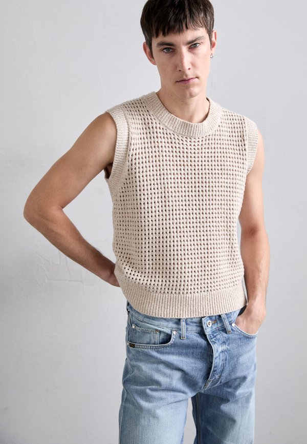 ALEC - Relaxed fit jeans2