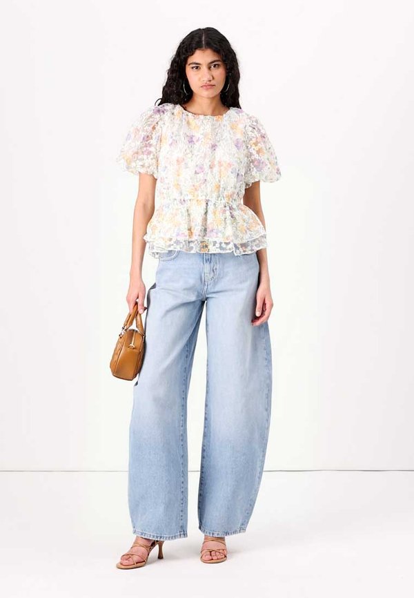 YASLEANNA  - Blouse3