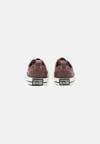 Converse CHUCK TAYLOR ALL STAR WIDE UNISEX - Zapatillas - eternal earth/egret/gum honey