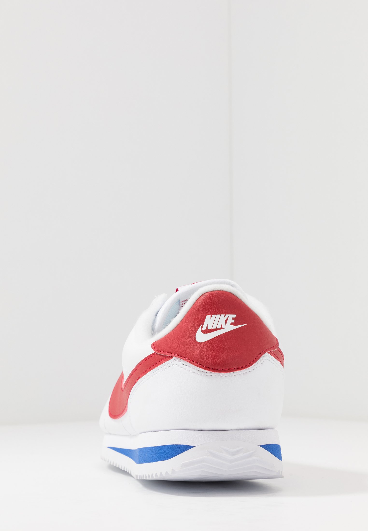 nike cortez basic sneaker