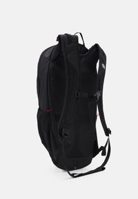 The North Face BASIN 18 UNISEX - Mochila - black