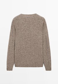 Brown knitted sweater, round neck, long sleeves, soft texture, and a slightly loose fit. Ideal for layering. Plain design, no patterns or accents.