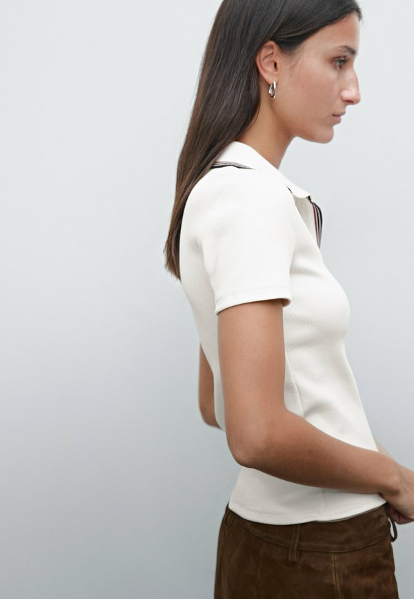 SHORT SLEEVE WITH CONTRAST TRIMS - Polo shirt - beige4