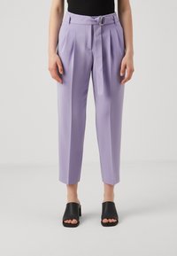 BOSS TAPIAH - Hlače chino - medium purple