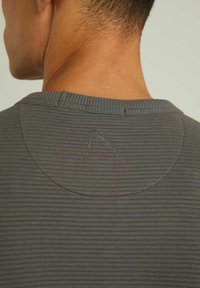 CHASIN' Strickpullover - grey