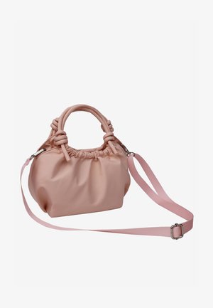 Kleine roze handtas gemaakt van glad materiaal, met een geplooid ontwerp, geknoopte handvatten en een afneembare riem.