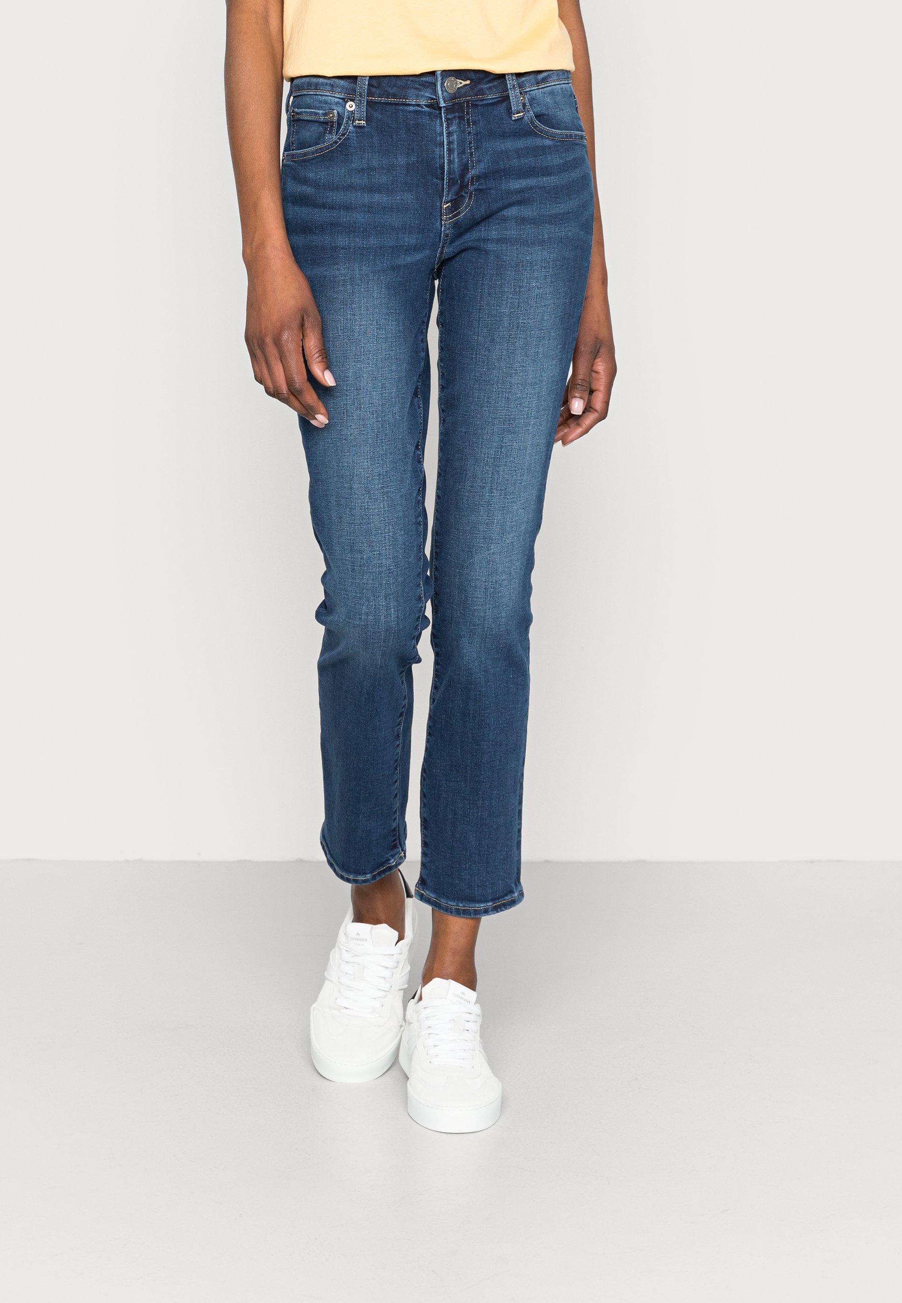 GAP NEW CLASSIC - Straight leg jeans - dark nieves/dark-blue denim - Zalando .co.uk