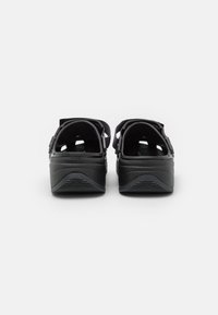 Crocs HIKER XSCAPE UNISEX - Zoccoli - black
