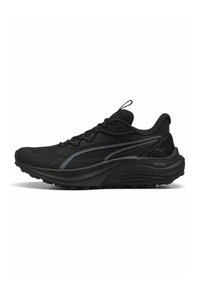 Baskets de sport noires avec une tige en mesh respirant, une semelle rembourrée et des accents gris subtils sur le côté et le système de laçage.