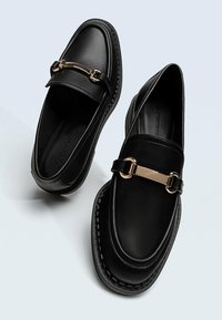 Stradivarius Slip-ons - black