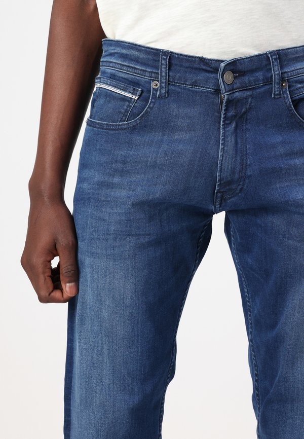GROVER REGULAR - Straight leg jeans2