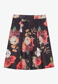 Thumbnail Image 5