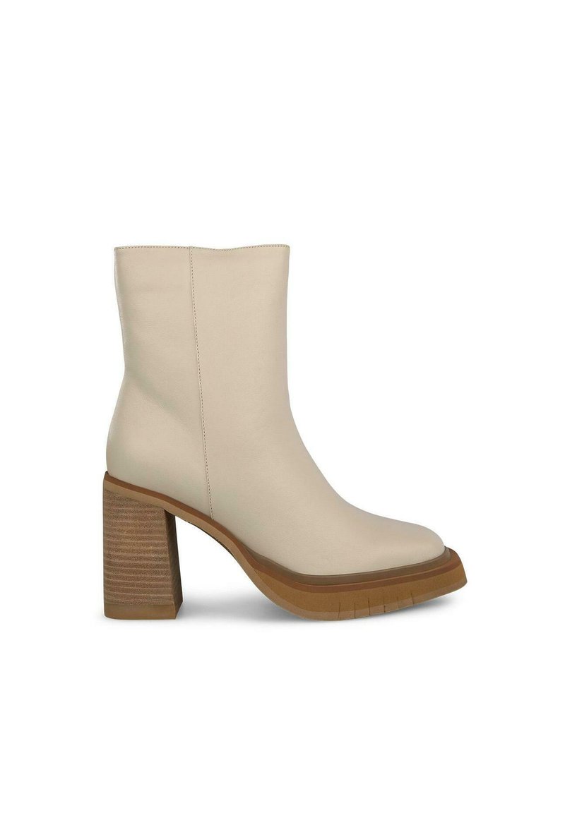 Botines con plataforma