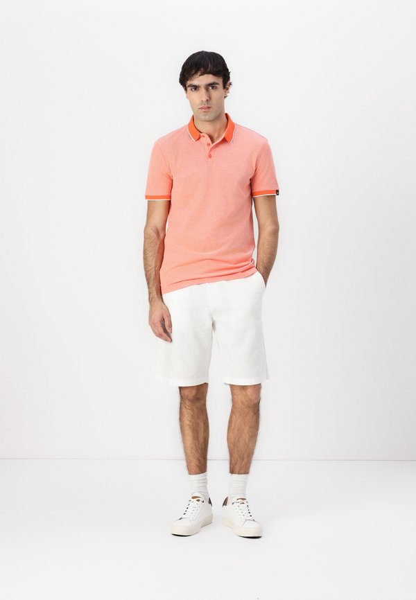 POLO WITH TIPPING - Polo shirt - deep fiery orange2