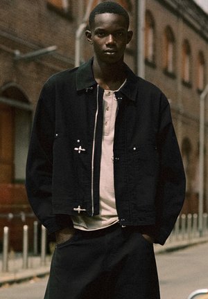 PULL&BEAR, TOGGLE - JACKET - Veste mi-saison - black