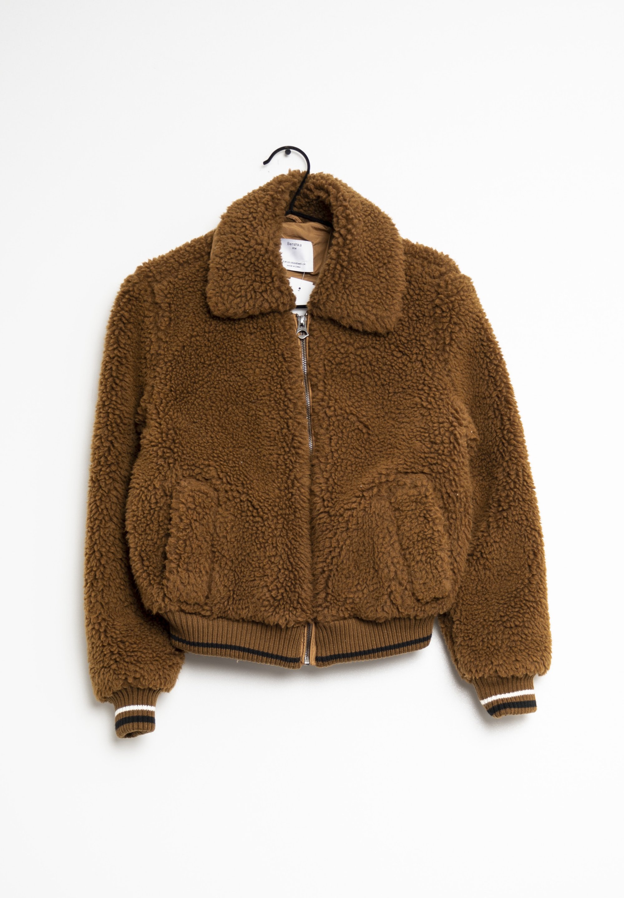 Chaqueta Marron Bershka Bershka Lanza Un Abrigo Acolchado De