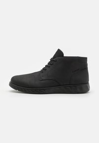 Seleccionado, black