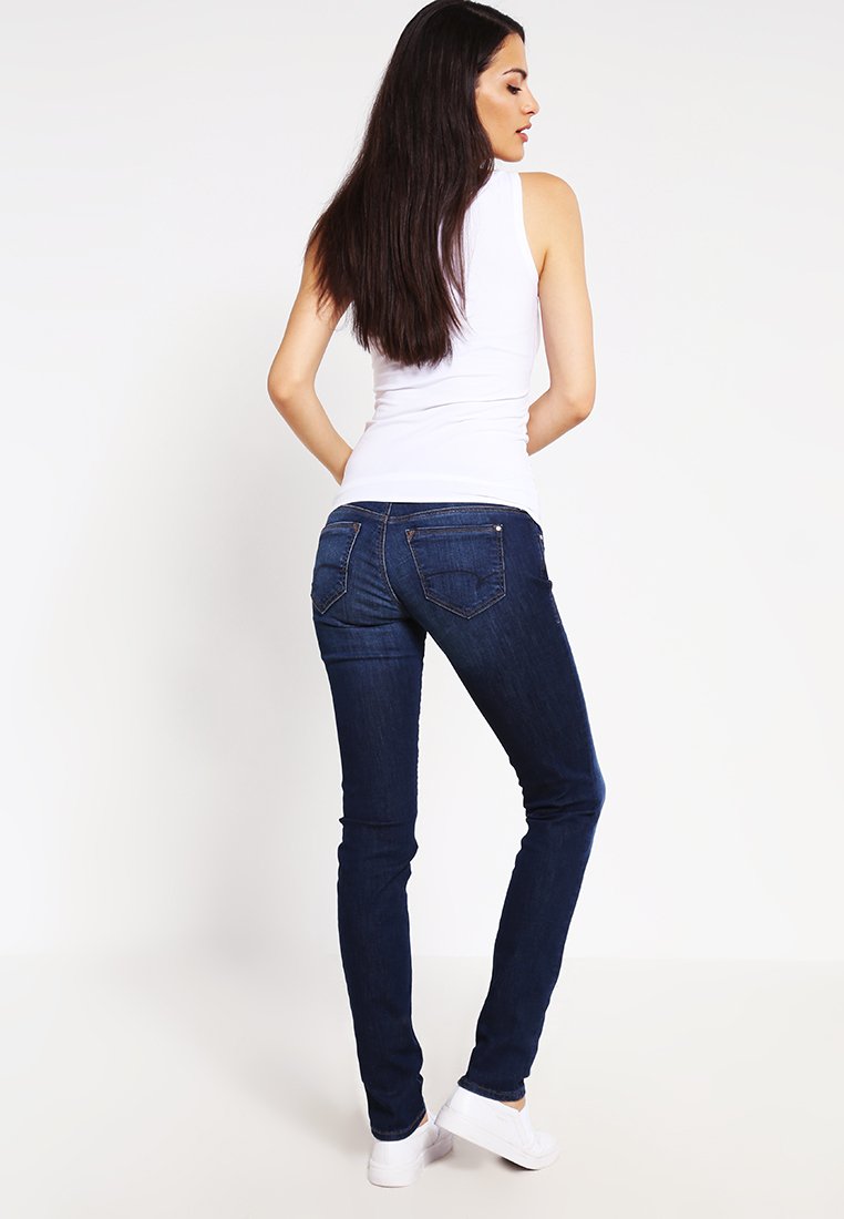 mavi slim fit jeans