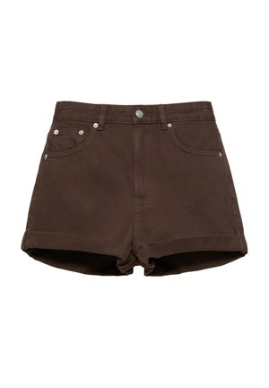 PULL&BEAR, DENIM MOM FIT WITH TURN-UP HEMS - SHORTS - Short en jean - brown