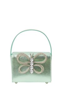 Borsa metallizzata verde menta con forma strutturata, caratterizzata da un design a farfalla decorato con strass argentati e una maniglia trasparente.