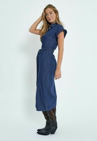 Desires Haljina od trapera - mid blue denim